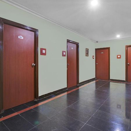 Hotel O Happy Rooms Хайдарабад Экстерьер фото