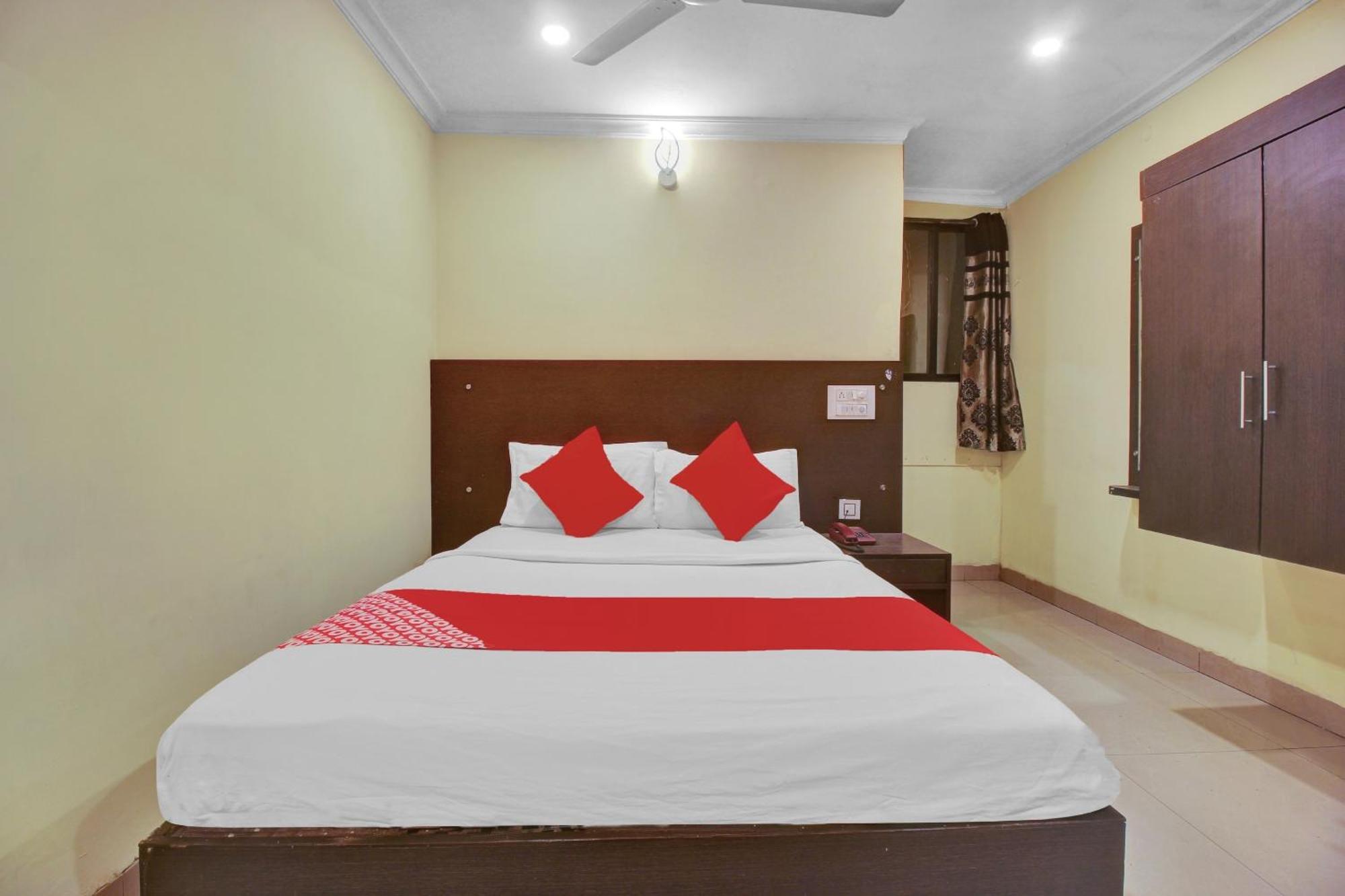 Hotel O Happy Rooms Хайдарабад Экстерьер фото